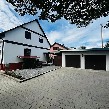 Landleben Pur Apartment Muhlacker Exterior photo